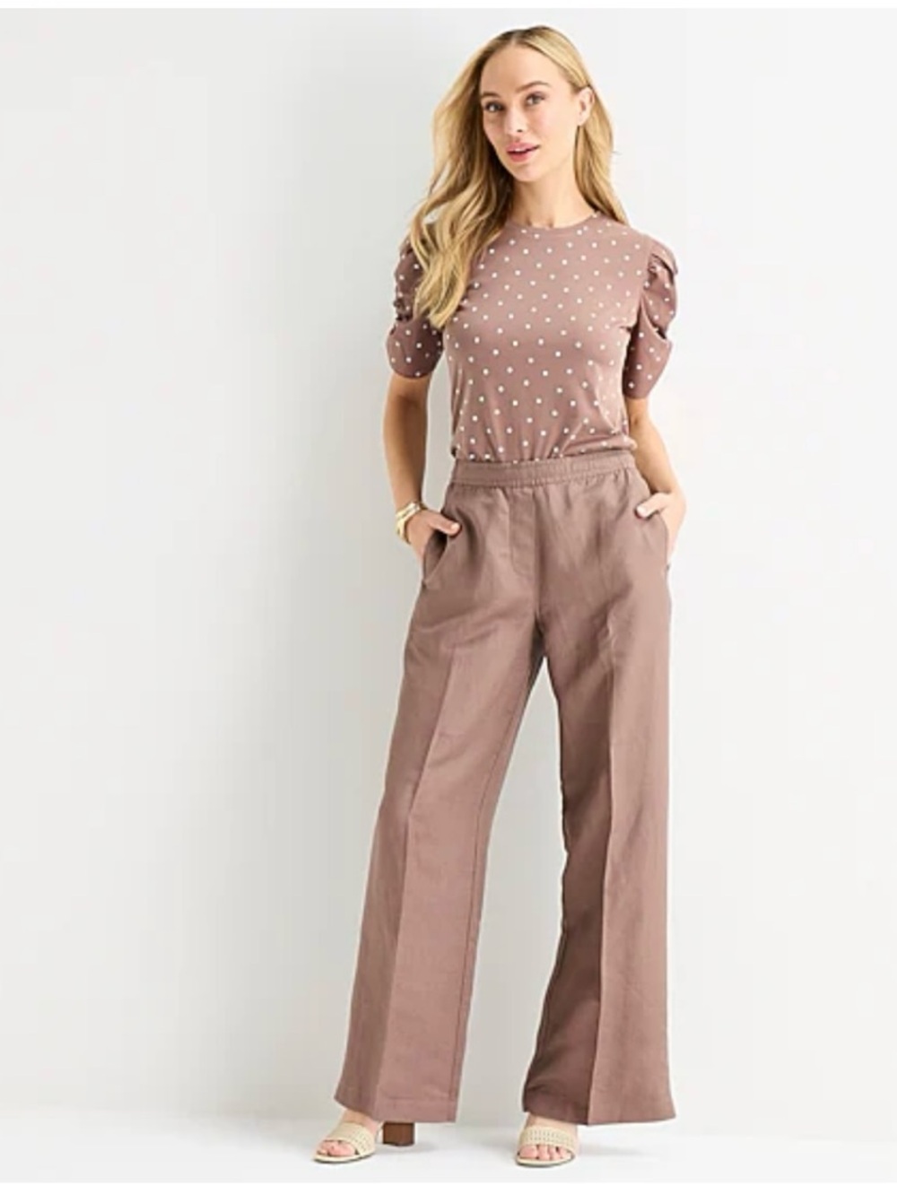 NWT!! Liz Claiborne Wide Leg Mid Rise Pull-on Pants in Coffee